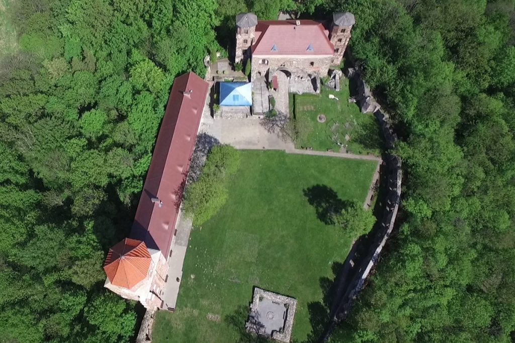 Ruiny zamku w Toszku